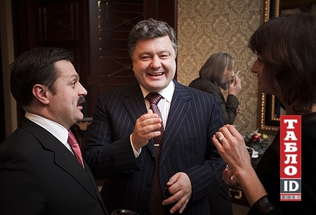 У Деркача-молодшого теплі стосунки з Петром Порошенко
